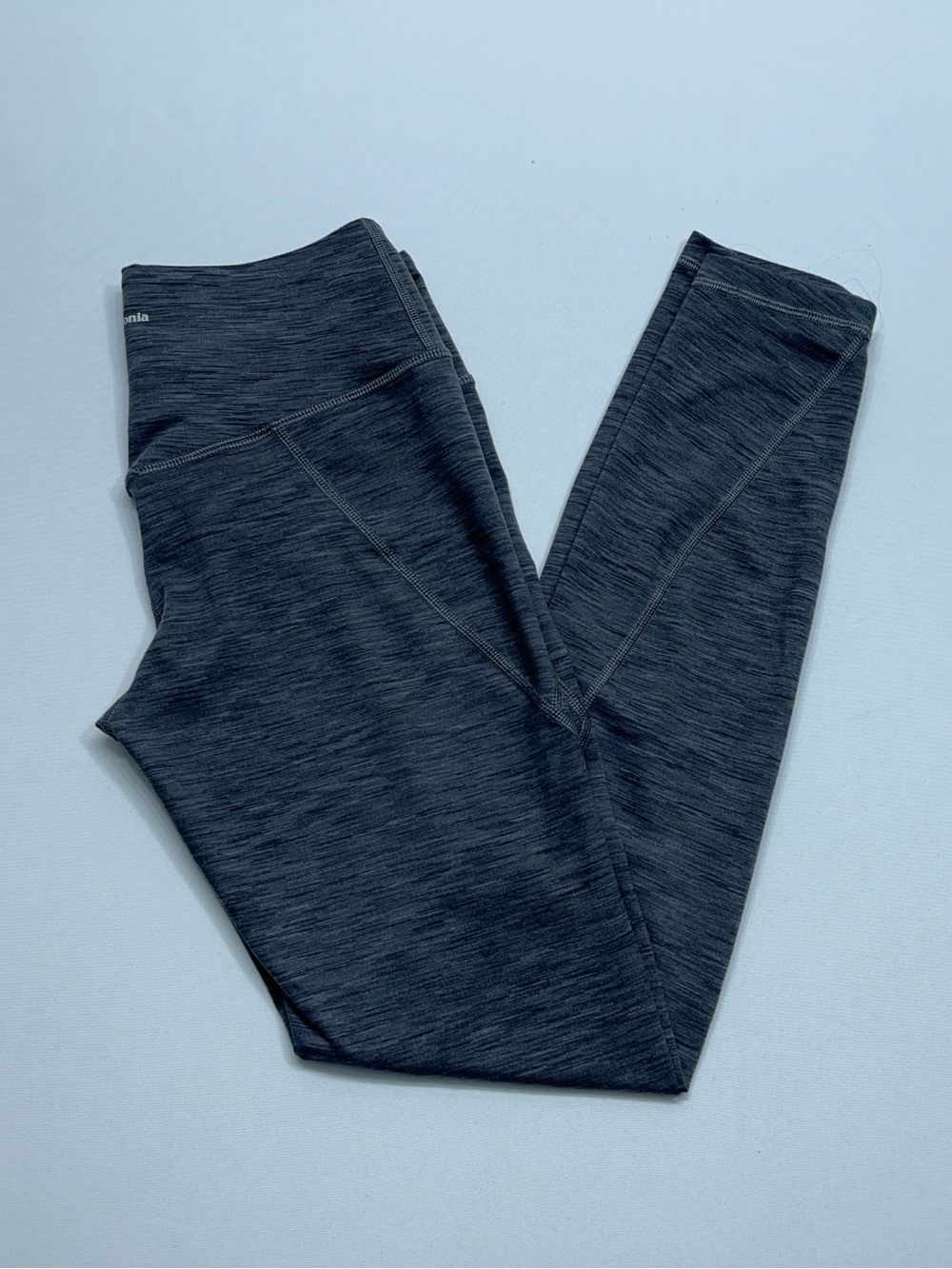 Patagonia Centered Crop Leggings Womens Size XS Heather Gray 26” Inseam